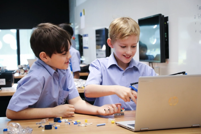 Cocurricular - Robotics Y5 and 6